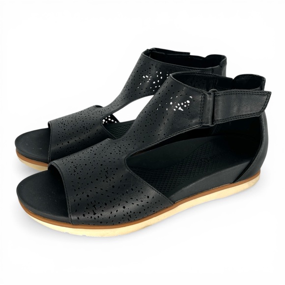 Baretraps Samira Sandals Black Perforated Comfort - Size 7.5 - Picture 2 of 12